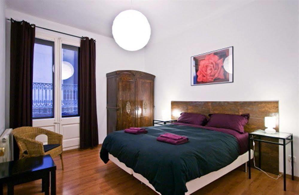 Vidre Home - Plaza Real Barcelona Luaran gambar